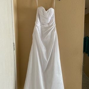 White Bridal/debutante gown size 2 clean